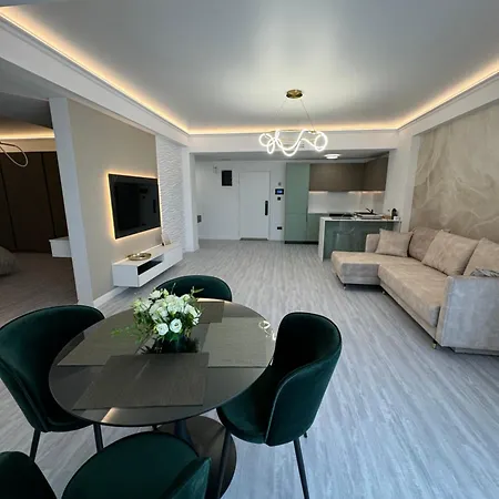 White Sea Premium Mamaia Nord *