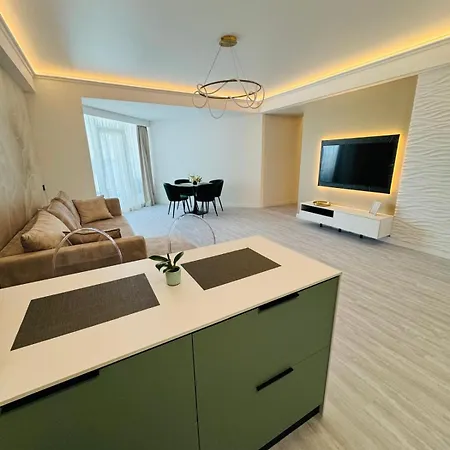 White Sea Premium Apartment *