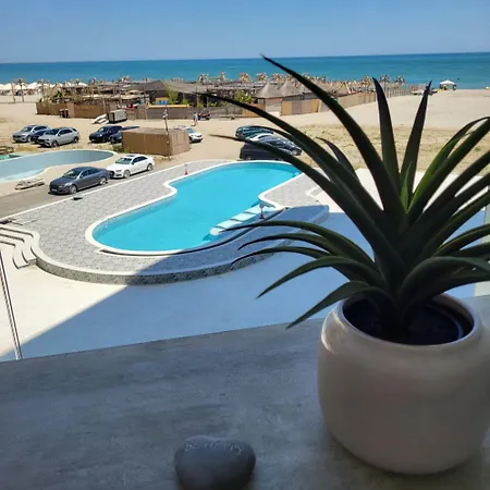 White Sea Premium Mamaia Nord *