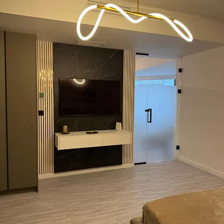 White Sea Premium Mamaia Nord *